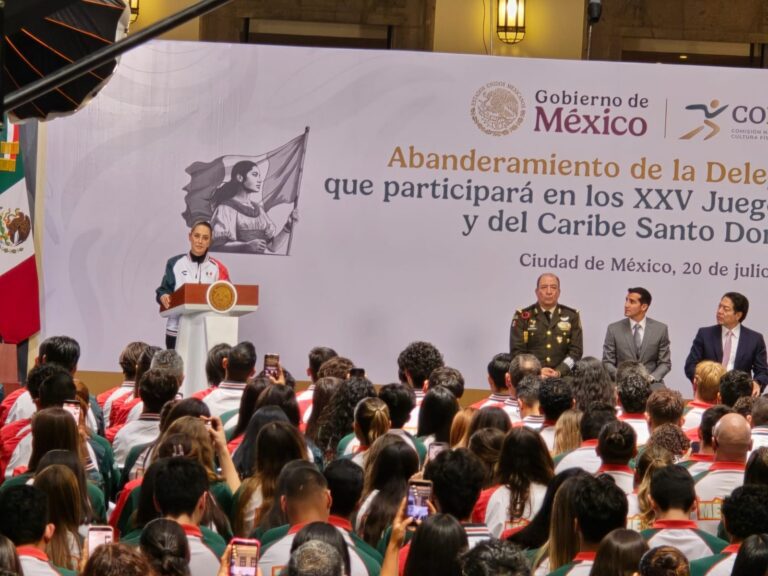  La presidenta de México invita a delegación de Centroamericanos a entregarse como la Selección Mexicana
