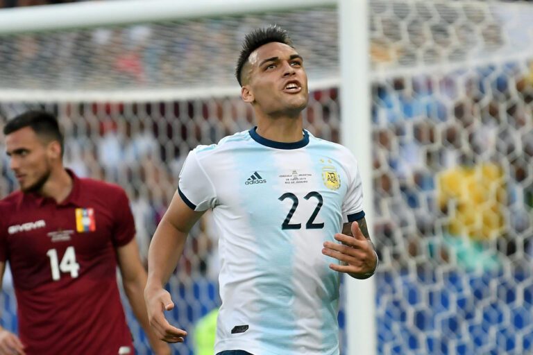 Lautaro Martínez aceptó que le hubiera gustado ayudar en la cancha