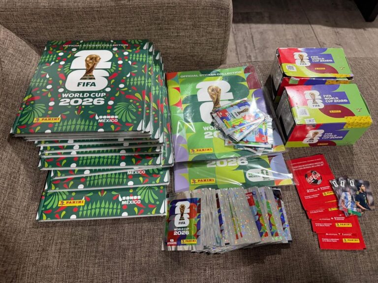 Quieren Récord Guinness con intercambio de estampas de Panini