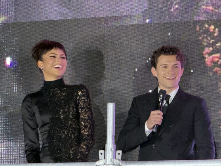 Tom Holland y Zendaya consienten a los fans mexicanos de Spider-man