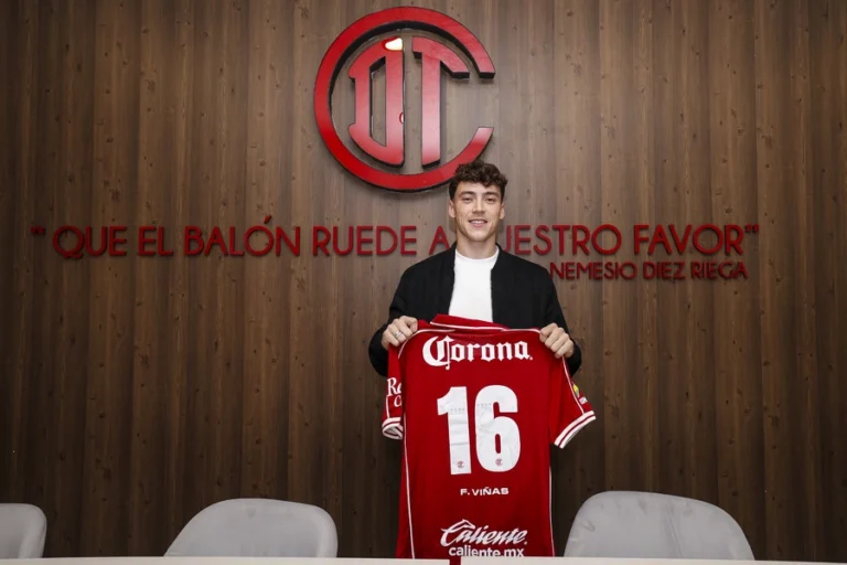 Federico Viñas, nuevo jugador del Toluca para el Apertura 2026 de la Liga MX. Foto: X: @TolucaFC