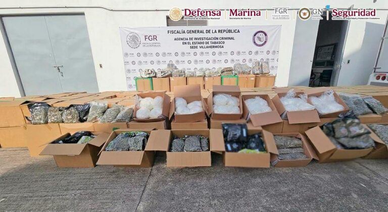En Tabasco aseguran droga que iba oculta entre dulces de coco