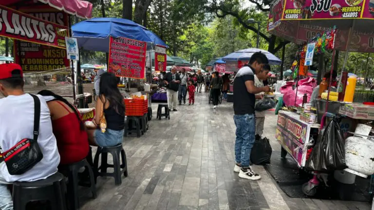 Ambulantes en la Alameda Central