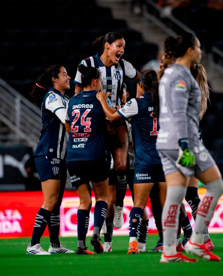 Rayadas de Monterrey golea 5-1 al Toluca. Foto: X: @Rayadas