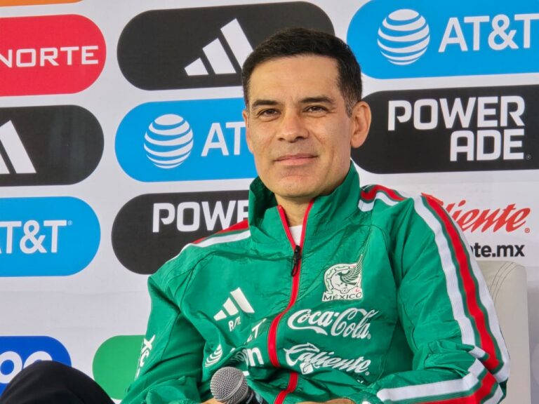 Alex Padilla sería convocado por Rafa Márquez para la Fecha FIFA