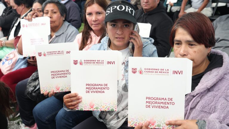 Gobierno de CDMX entrega más de 3 mil créditos para mejoramiento y construcción de vivienda
