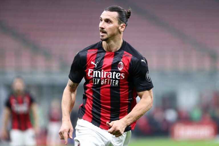 El ex delantero sueco Zlatan Ibrahimovic dijo que Cristiano Ronaldo debe entender que ya no es un joven