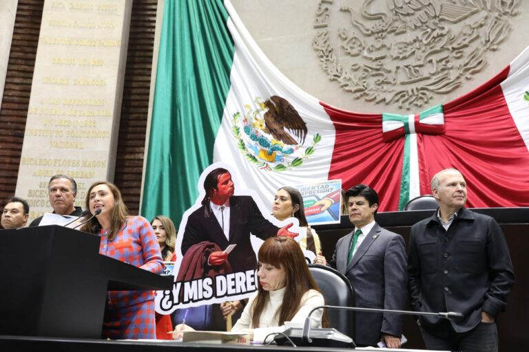 Morena y aliados aprueban en San Lázaro la ‘Ley Antimemes 2.0’; castiga con cárcel el uso de la imagen del gobierno